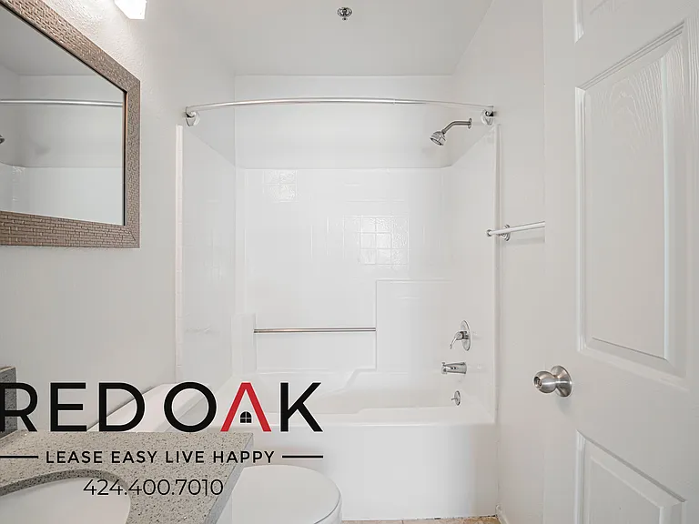 1755 N El Cerrito Pl #404 — Photo 22