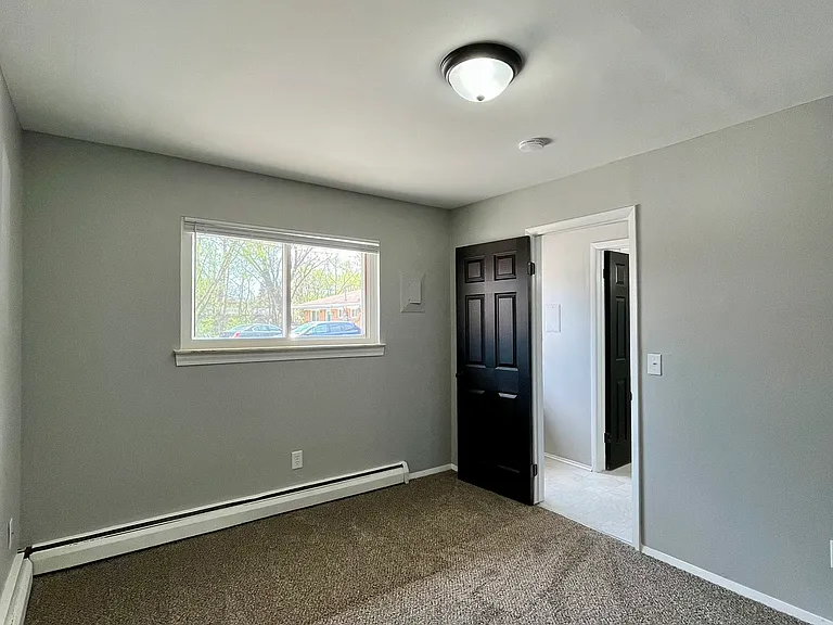 4059 Longtin Ave #1 — Photo 6