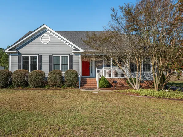 279 Sherman Lakes Dr, Fuquay Varina, NC 27526