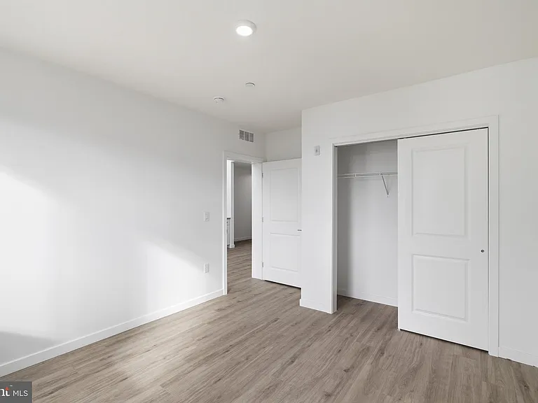 915 N Broad St #604 — Photo 11