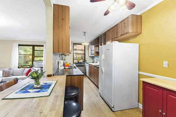 Sold by Rand Realty NY | media 3