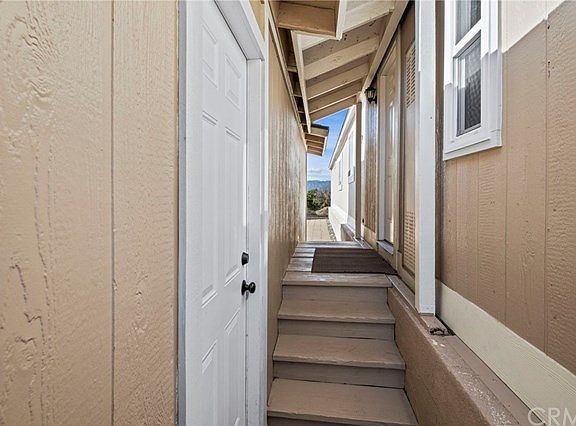 3rd image of 33030 Almond St