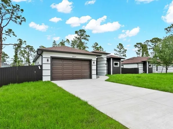 1047 Merry St, Lehigh Acres, FL 33974