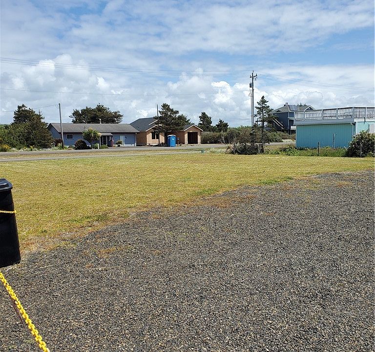 1st image of 1245 E Ocean Shores Boulevard SW