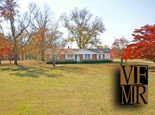 3571 Kennedy Home Rd, La Grange, NC 28551