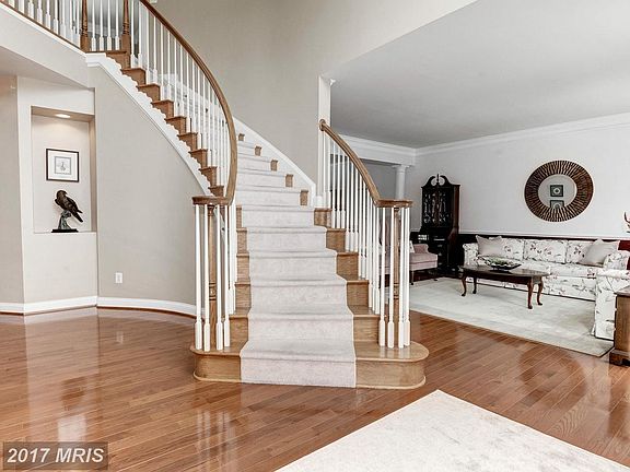 2nd image of 19647 Saratoga Springs Pl
