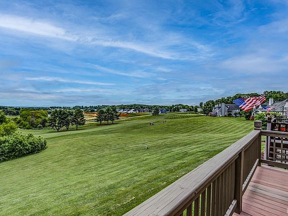 4th image of 402 Fairwinds Ct Lot 3