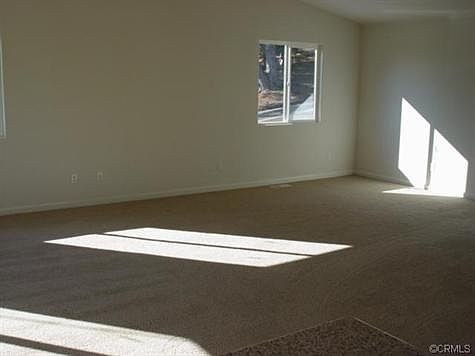 5th image of 3639 Greenwood Dr