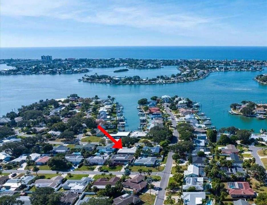 1st image of 1695 Clearwater Harbor Dr