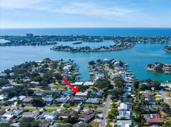 1695 Clearwater Harbor Dr, Largo, FL 33770