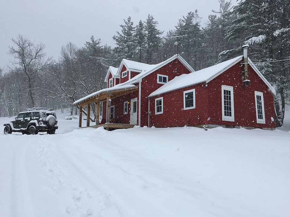 3 Bed, 2 bath Farmhouse