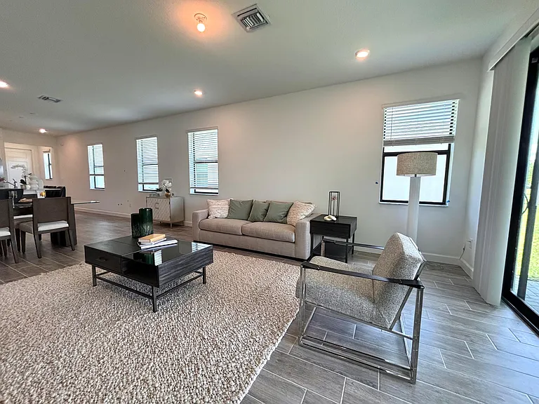 10660 NW Wilgrove Ln — Photo 13