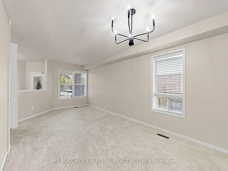 66 Telegraph Dr — Photo 16