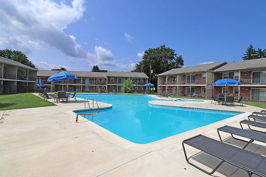 Concord Court Apartments — Photo 2