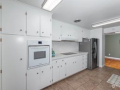 2nd image of 2424 Whitechuck Dr