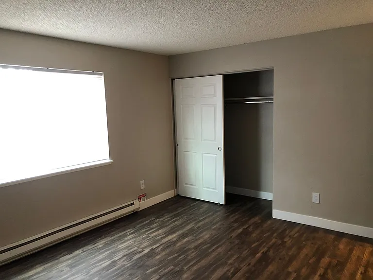 13160 E 13th Pl — Photo 16