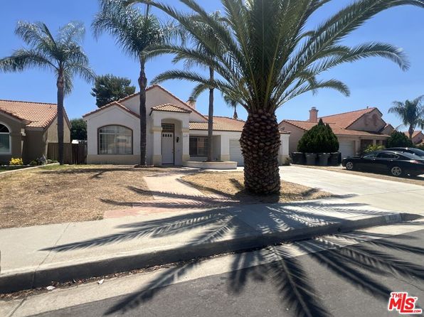 659 Periwinkle Ln