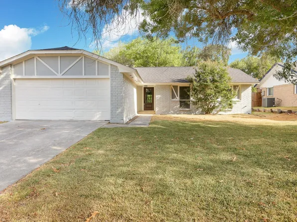 3305 Morning Dr, Schertz, TX 78108