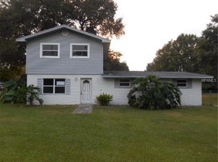 2331 Meadowbrook Dr, Lutz, FL 33558