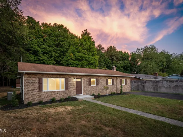 221 Reedy St, Bristol, VA 24201