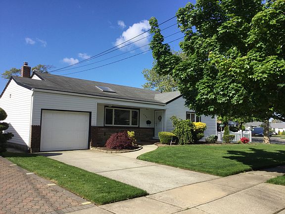 2nd image of 639 Western Park Dr