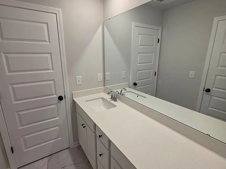 421 Sea Breeze Way — Photo 26
