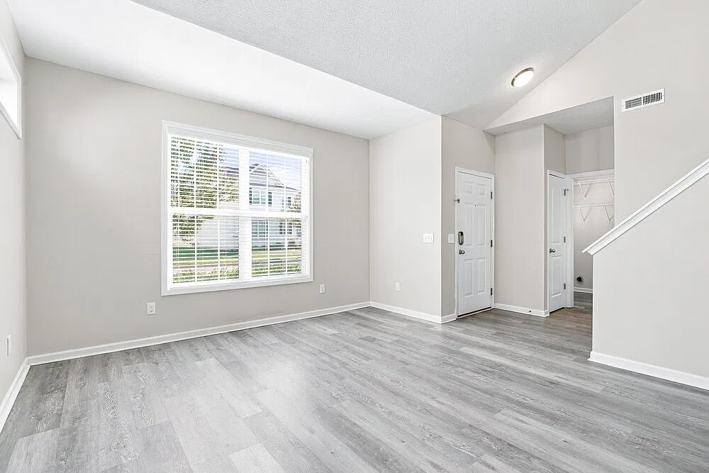 3 bed, 2.5 bath, 1400 sqft, $2,610 — Photo 4