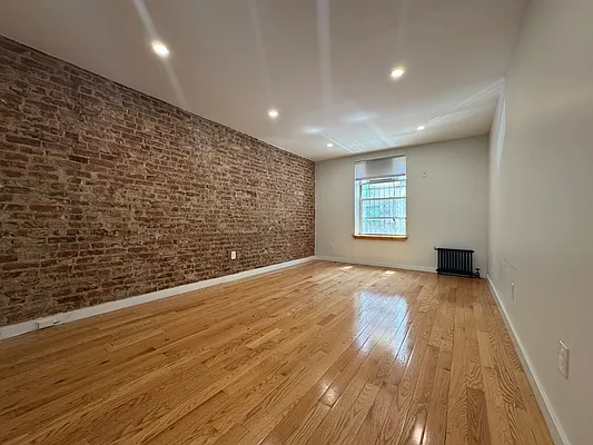 Rented by Sovereign Associates | media 1