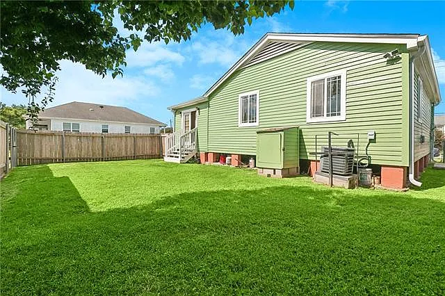 6001 Warrington Dr — Photo 13