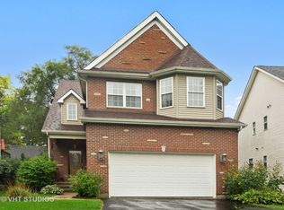 23769 N Lakeside Dr, Lake Zurich, IL 60047