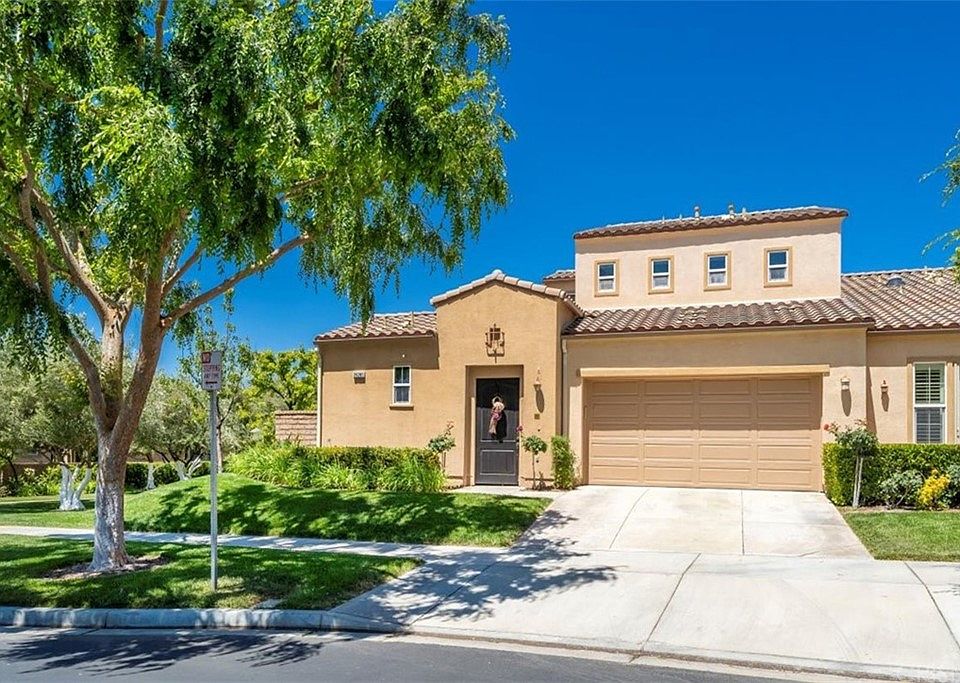 28285 River Trail Ln, Valencia, CA 91354 | Zillow