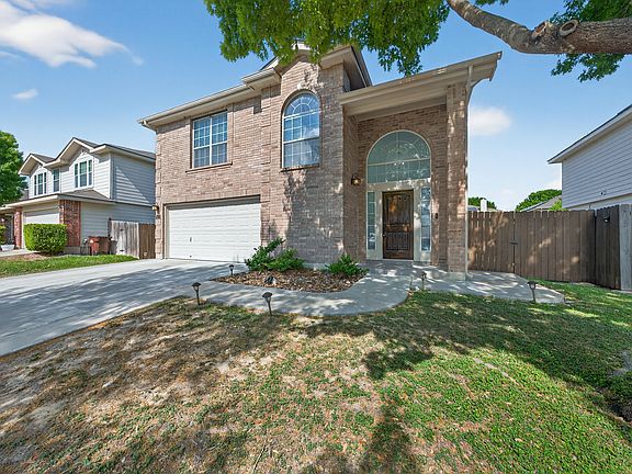 2nd image of 9827 Palomino Oaks
