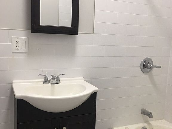 3rd image of 451 7th Ave #2