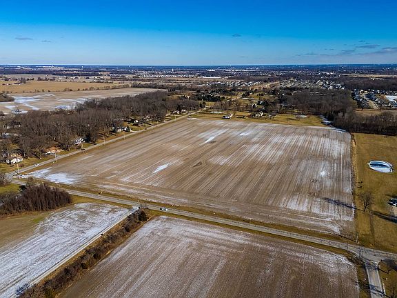 5th image of 7469 Davis Rd