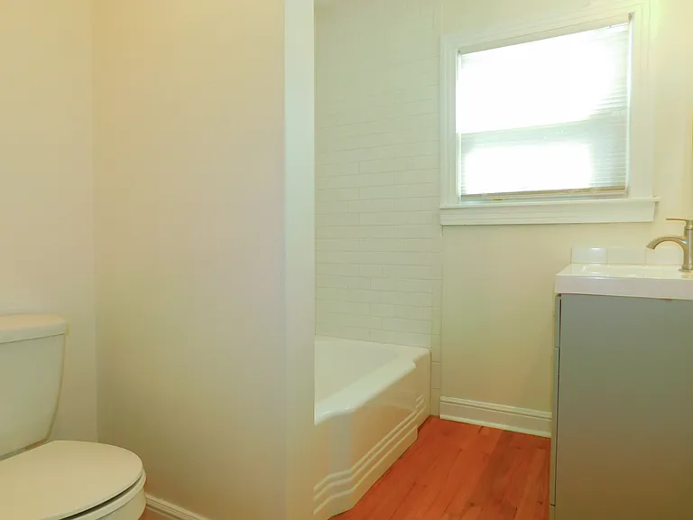 901 Gregg St — Photo 14