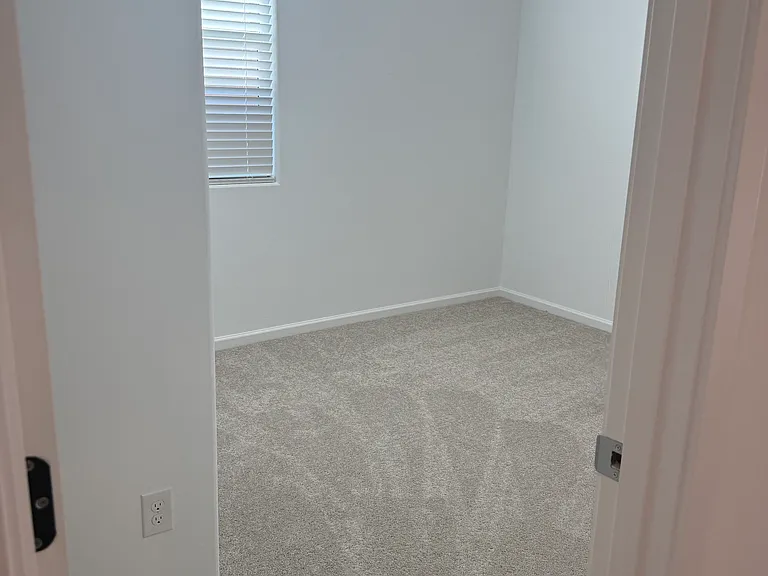 9833 W Monterey Way — Photo 17