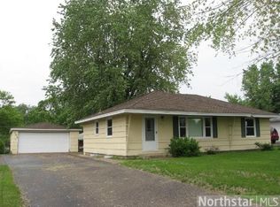 11516 Ilex St NW, Coon Rapids, MN 55448