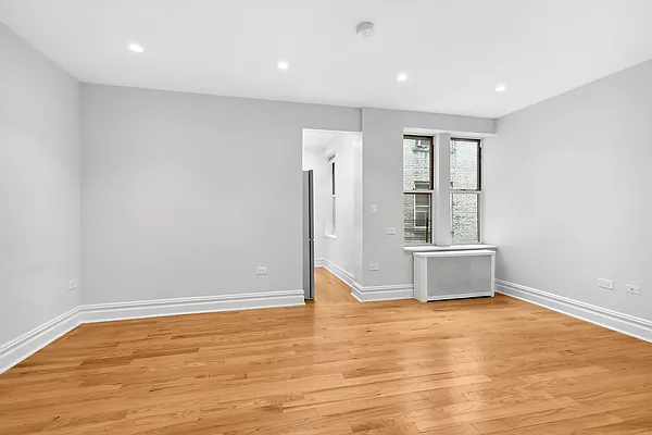 Rented by Compass | media 8
