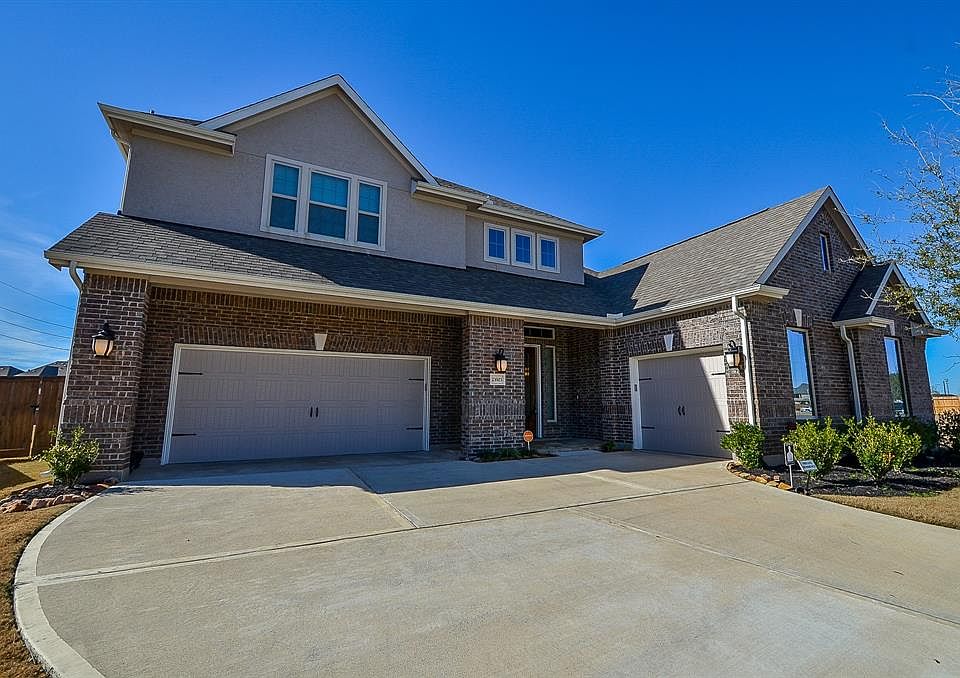 1st image of 23503 Lutettia Ln