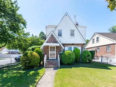 84-68 251st St, Jamaica, NY, 11426