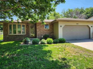5606 S 31st St, Lincoln, NE 68516