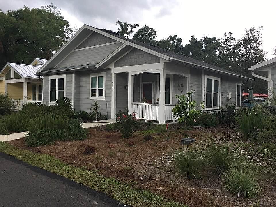1st image of 4735 NW 25th Pl