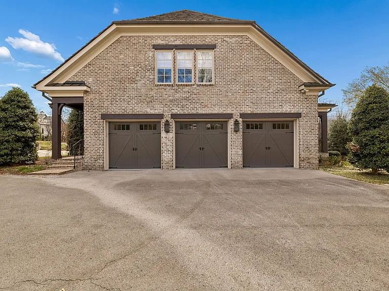 4533 Alcott Dr — Photo 79