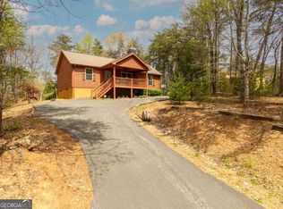 99 Duncan Bridge Trl, Cleveland, GA 30528