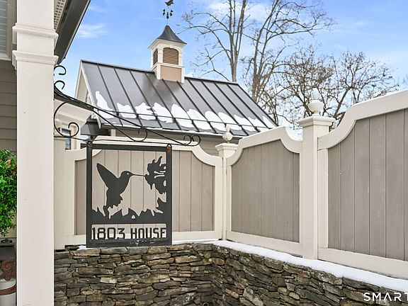 2nd image of 6 Hoyt Road