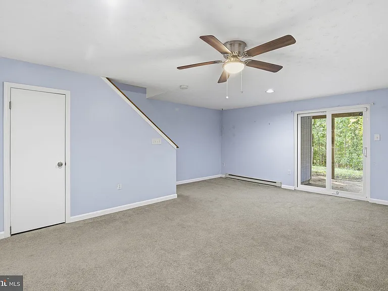 4330 Gilmer Ct — Photo 20