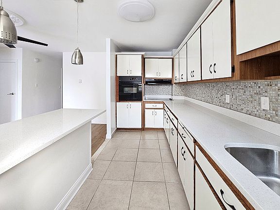 2nd image of 41-12 Broadway #2