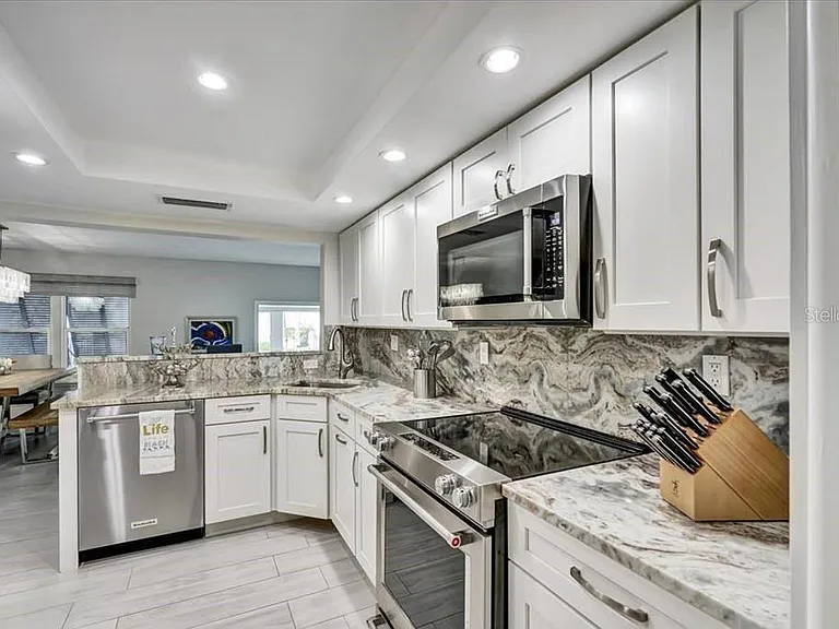 6046 W Peppertree Way #223B — Photo 4