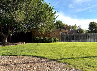 116 E 2nd St, Gage, OK 73843