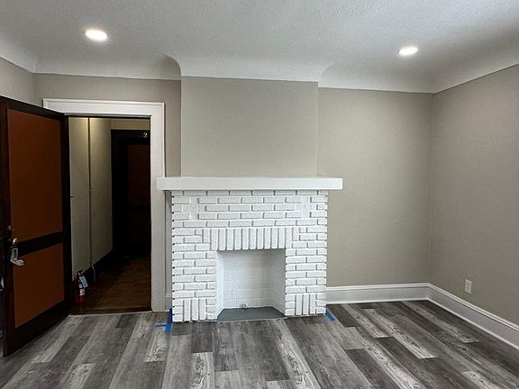 5th image of 1357 Beach Pkwy APT 4